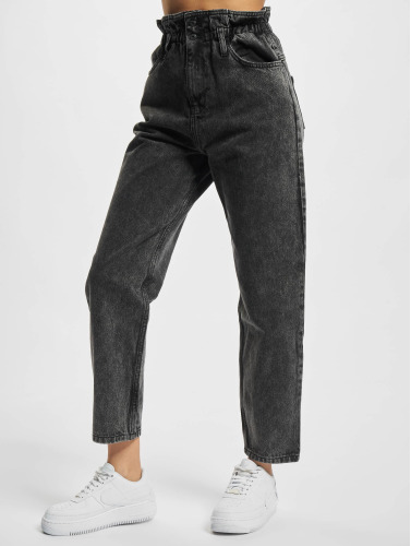 2Y Premium / Mom Jeans Charlotte in zwart