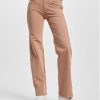 Freddy / Slim Fit Jeans N.O.W. Yoga Comfort Mid Waist Slim Fit in bruin