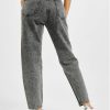 2Y / Mom Jeans Edda in grijs