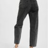 2Y Premium / Mom Jeans Charlotte in zwart